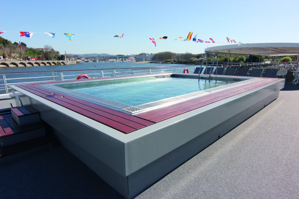 Holiday accommodation gallery item | Holiday accommodation gallery item |