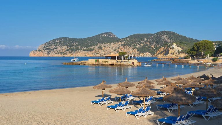 Beachfront Location Beachfront Location