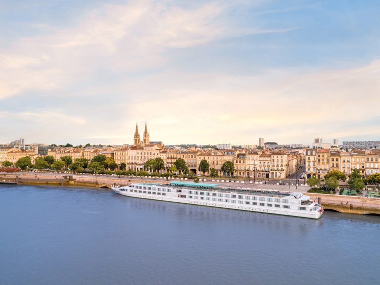 MS Cyrano De Bergerac MS Cyrano De Bergerac