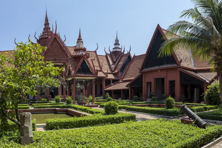 Phnom Penh & Siem Reap Phnom Penh & Siem Reap