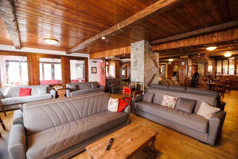 Traditional Alpine Hotel Traditional Alpine Hotel