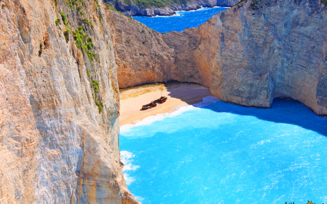 Shipwreck Beach