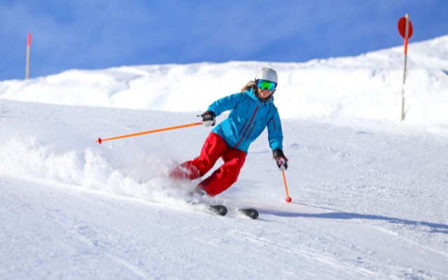 Skiing & Snowboarding