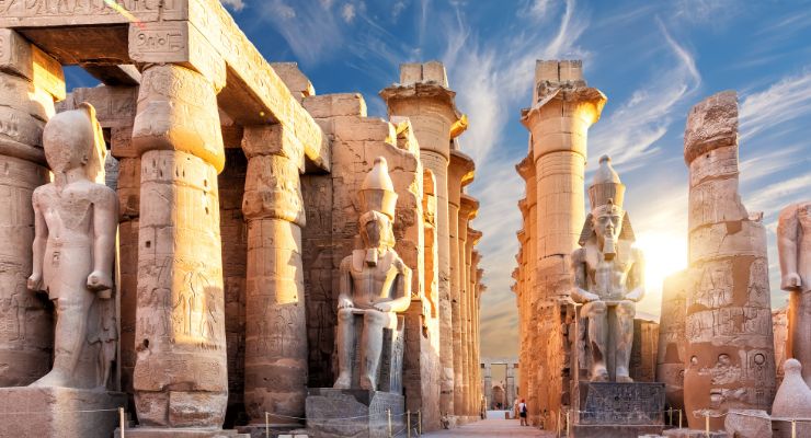 Luxor-temple-main-entrance-Egypt