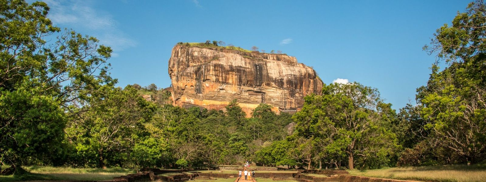 Everything you need to know before visiting Sri Lanka