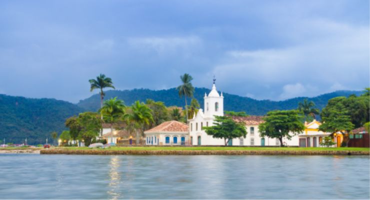 Day Seven: A scenic drive to Paraty 