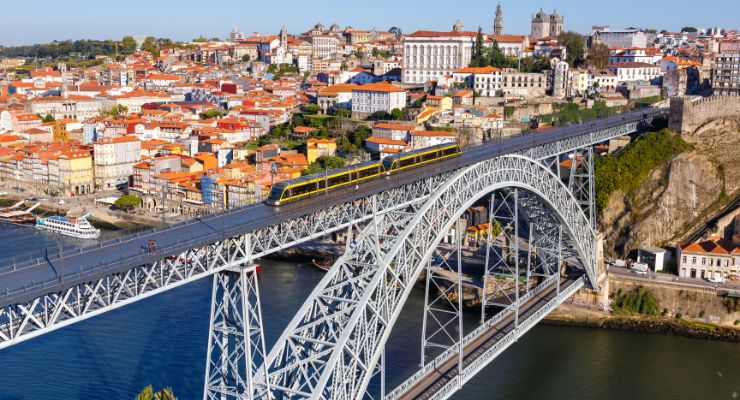 Day Two: Porto guided tour & river cruise