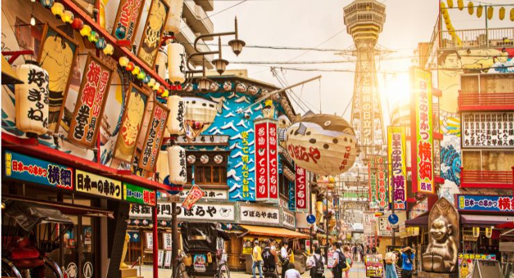 Day Thirteen: Osaka Castle & Umeda Skybuilding