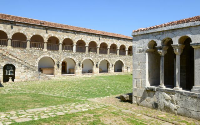 Berat & Apollonia Guided Tour