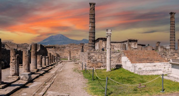 Day Five:  Discover Pompeii & Oplontis