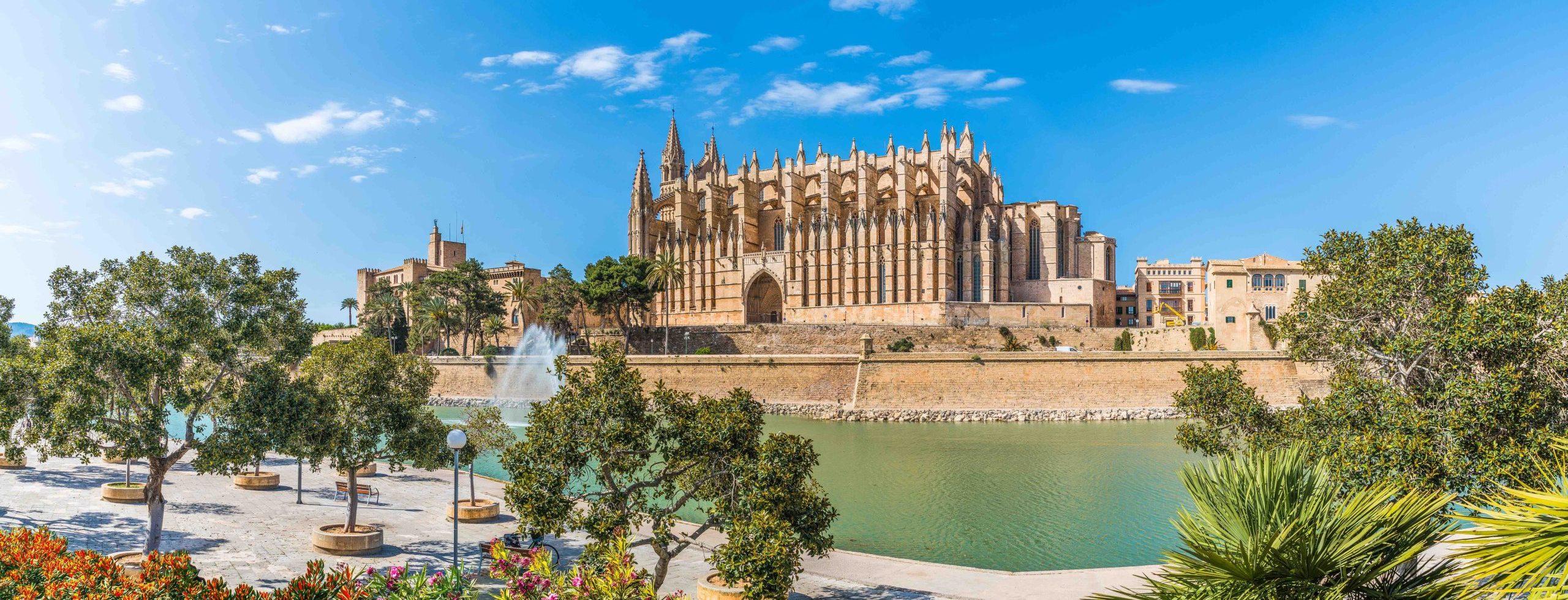 Walking Tours in Spain for Singles 