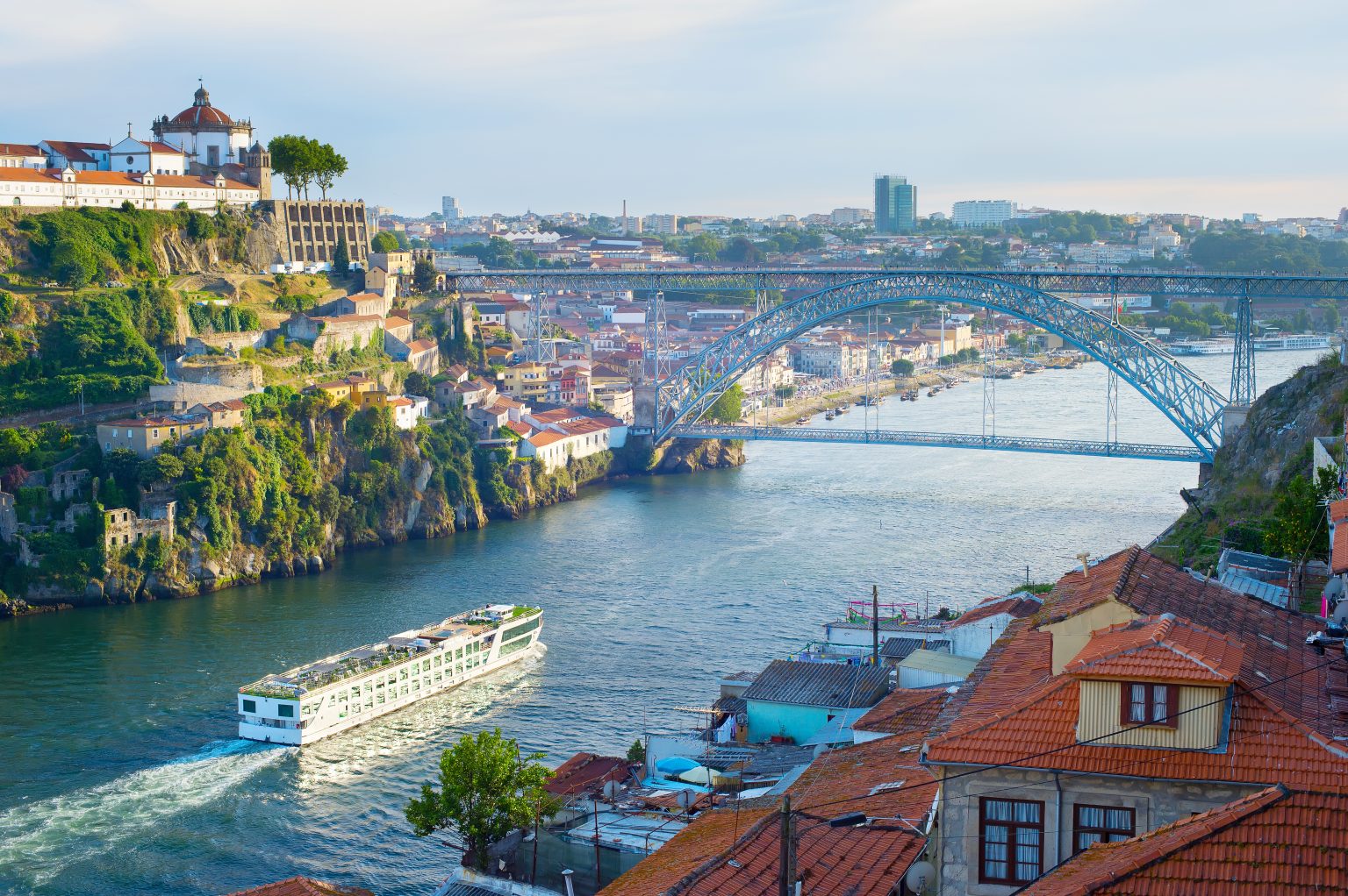 Top River Cruises for Singles