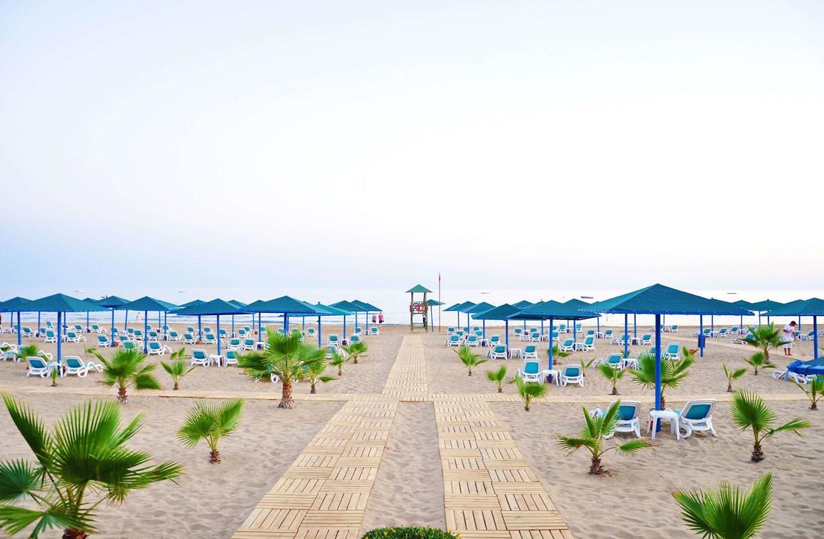 Beachfront Location